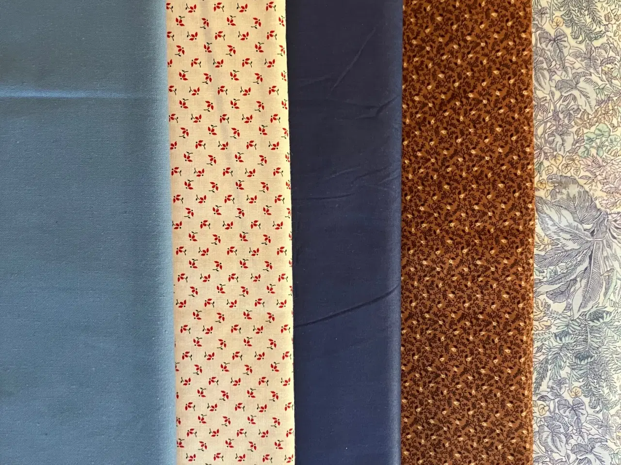 Billede 2 - Stof mm. til patchwork og andet kreativt