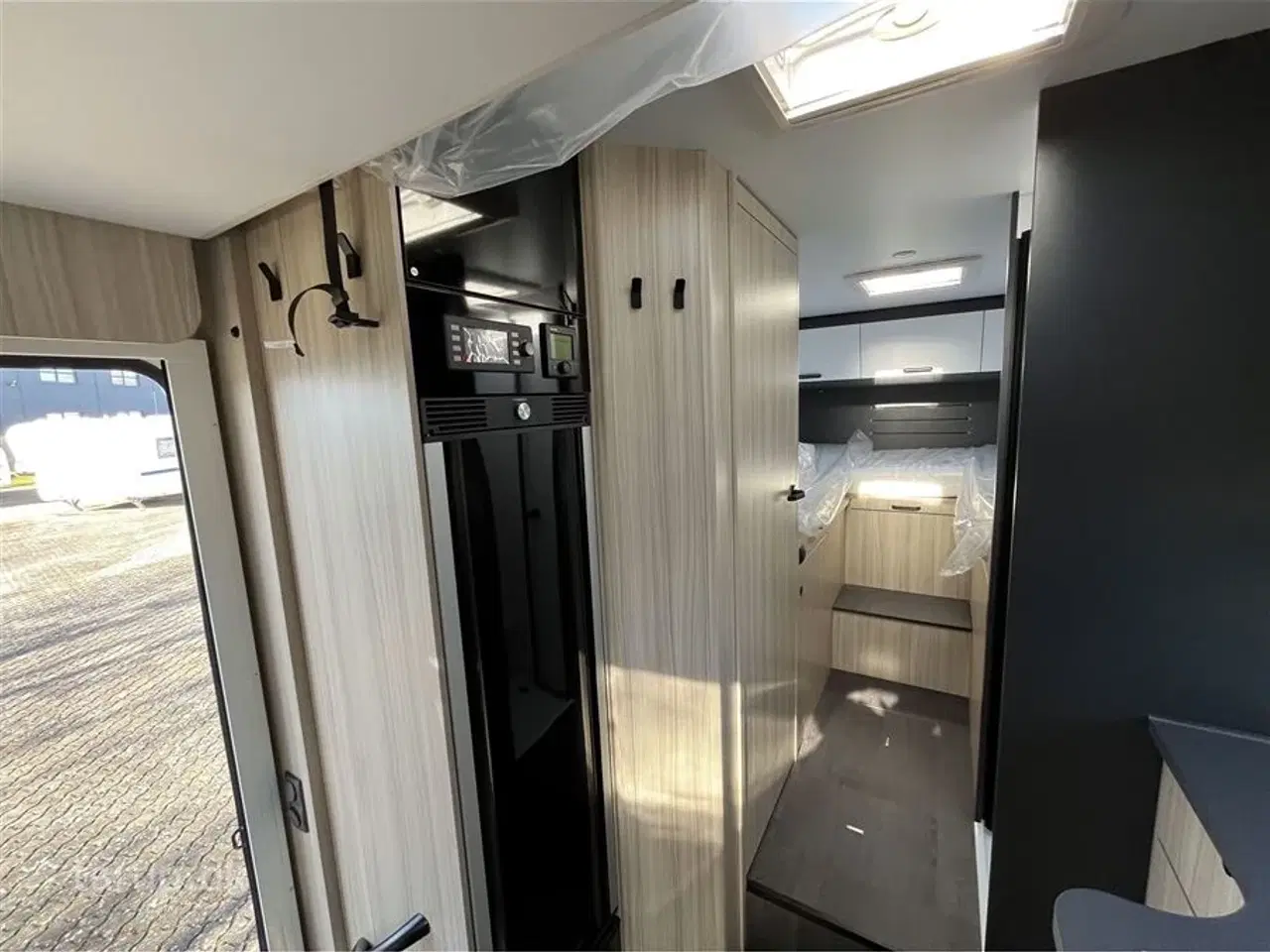 Billede 11 - 2026 - Sun Living S 75 SL Aut. 165 HK KAMPAGNEPAKKE – ALT DETTE FÅR DU MED! 🚐✨ - 165 hk med automatgear, Adaptiv fart pilot.......