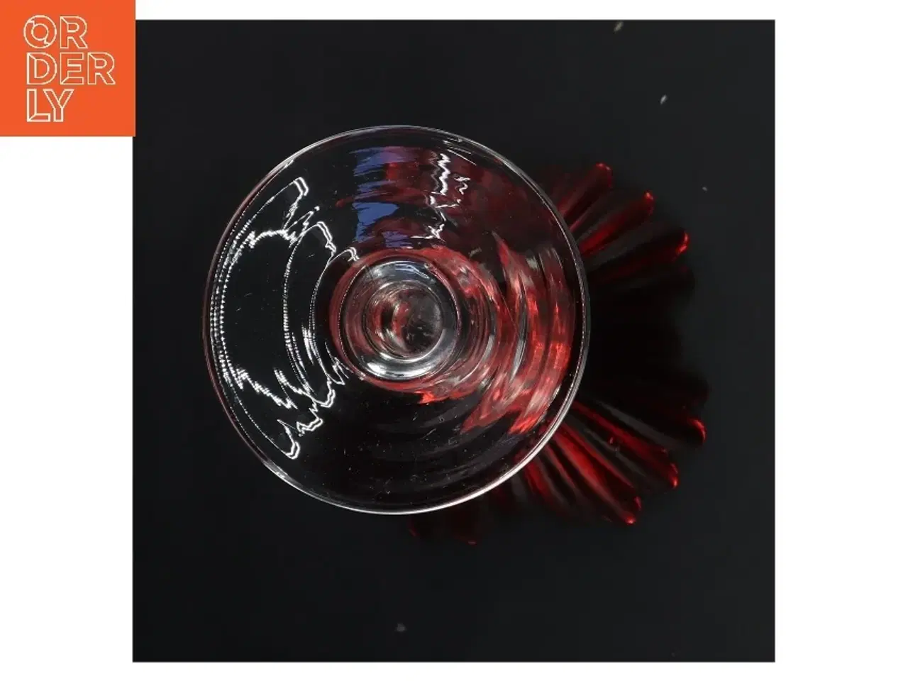 Billede 3 - Rød blomstervase i glas fra Krifon (str. 11x20 cm)