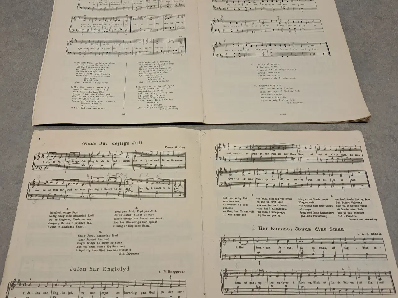 Billede 2 - Sang hæfter med klaver noder