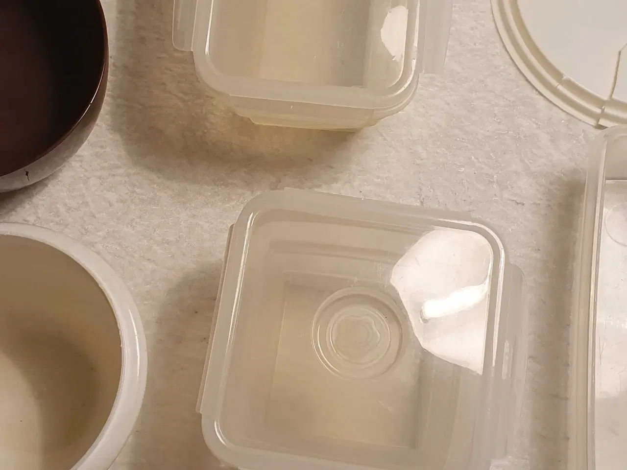 Billede 3 - Opbevaring i plast