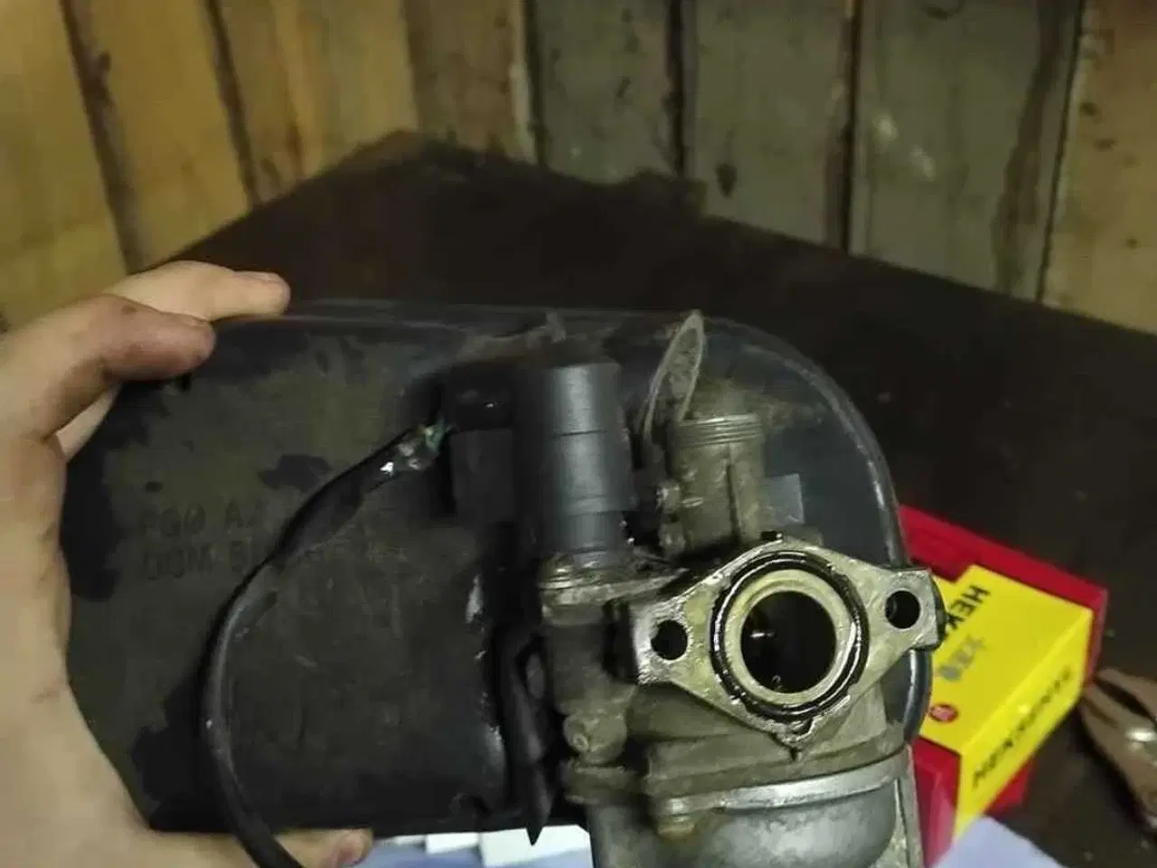 Billede 1 - PGO karburator med luftfilter