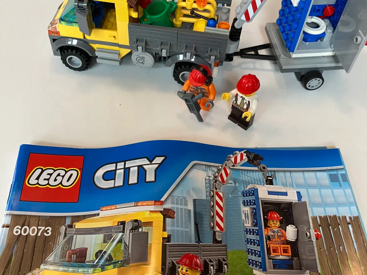 Billede 1 - LEGO City 60073 Service Lastbil og Toiletvogn
