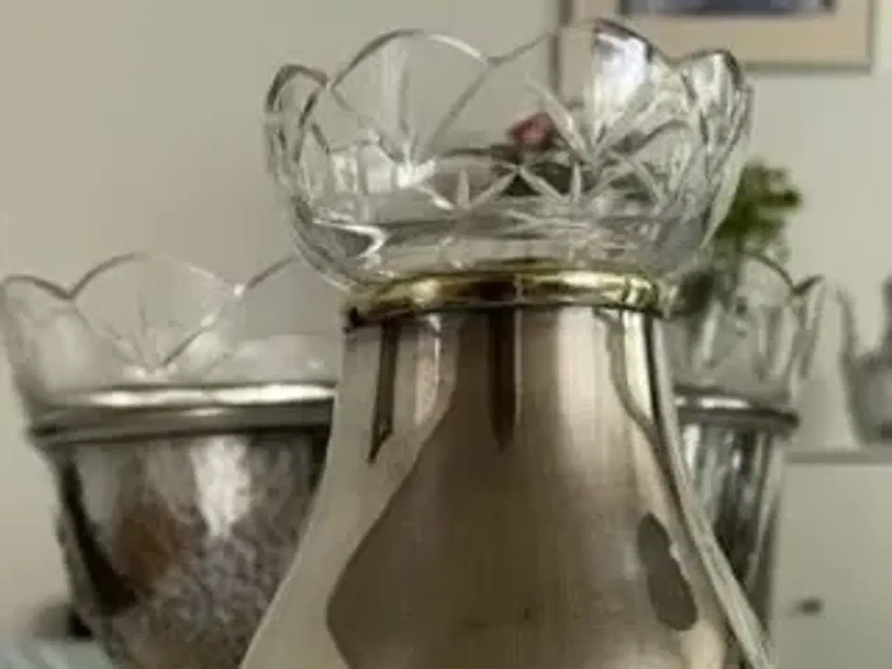 Billede 1 - Sølvskål og vase med glasindsats