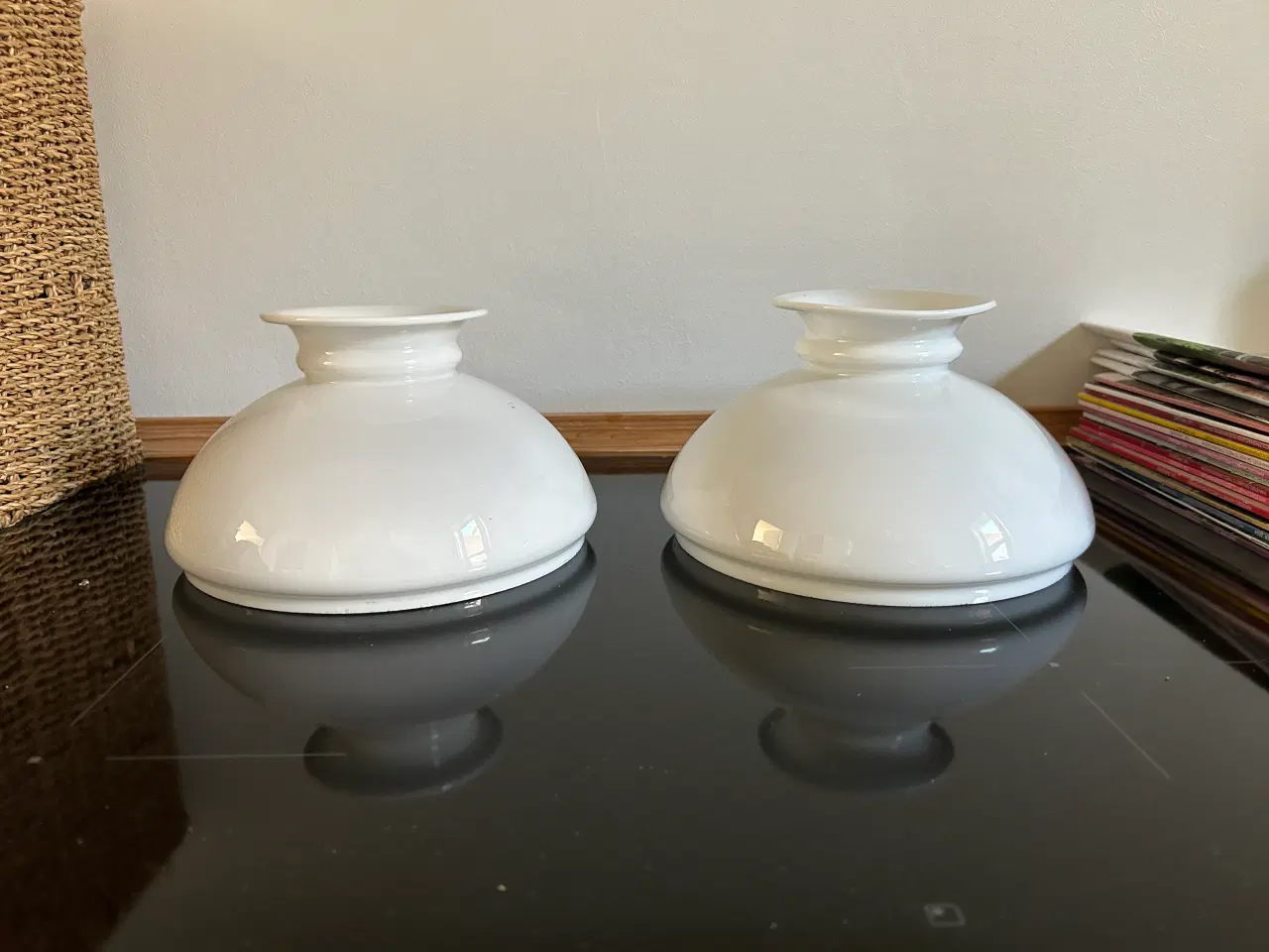 Billede 2 - Gamle lampeskærm i hvidt glas