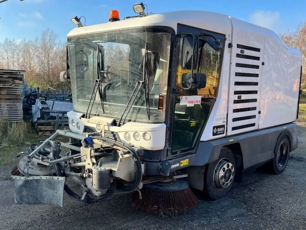 Billede 1 - Ravo E6 Feje - Suge lastbil 3 koste