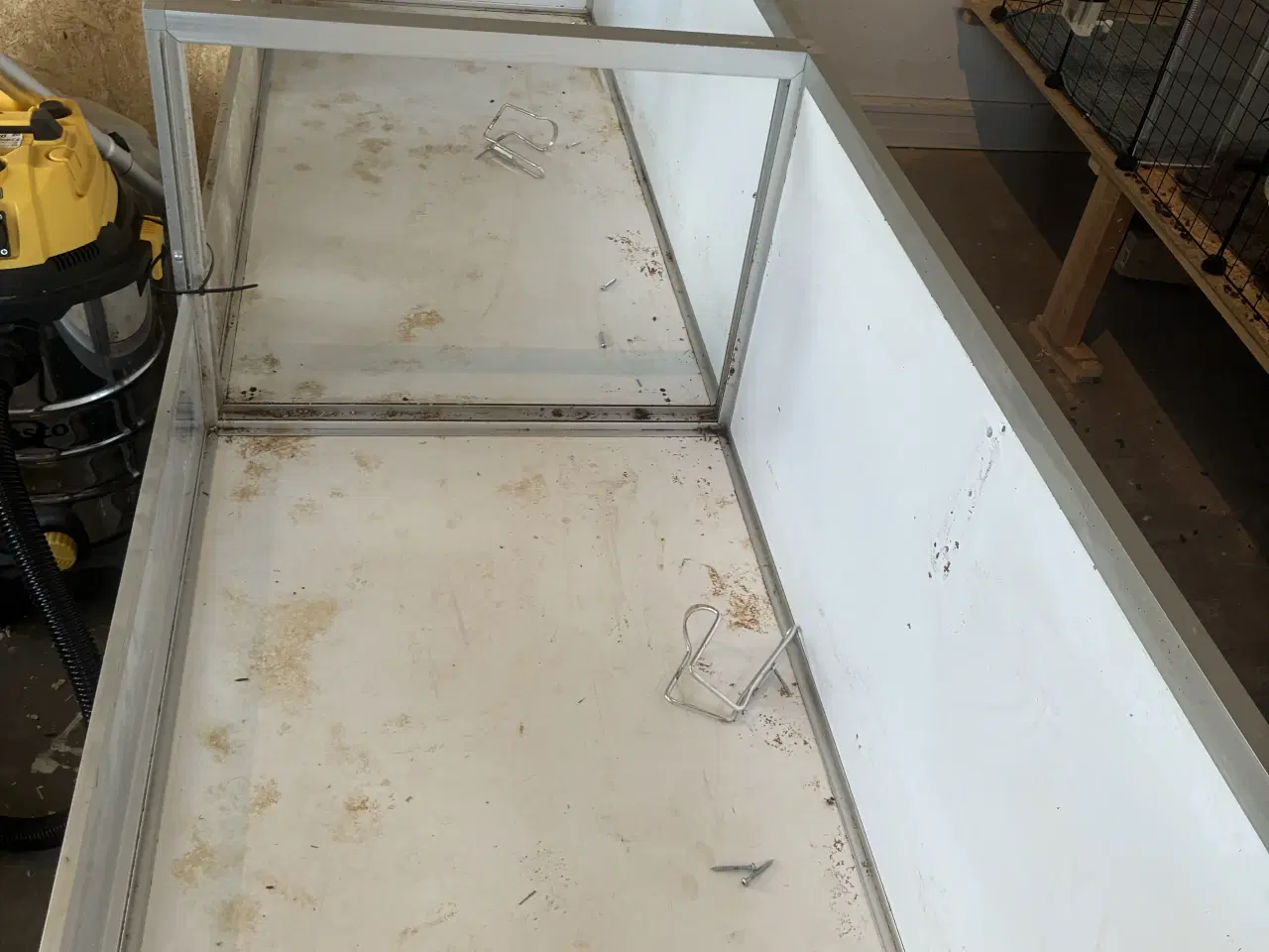 Billede 1 - Marsvin og kanin bure