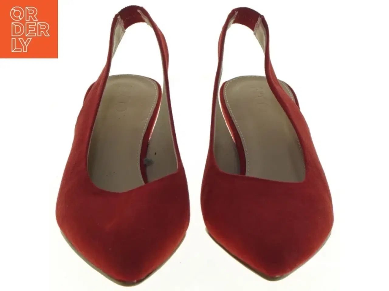 Billede 6 - Røde ruskindspumps (str. 38)