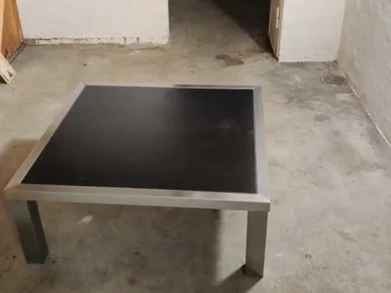 Billede 2 - Sofabord i rustfrit stål med linoleumsbordplade