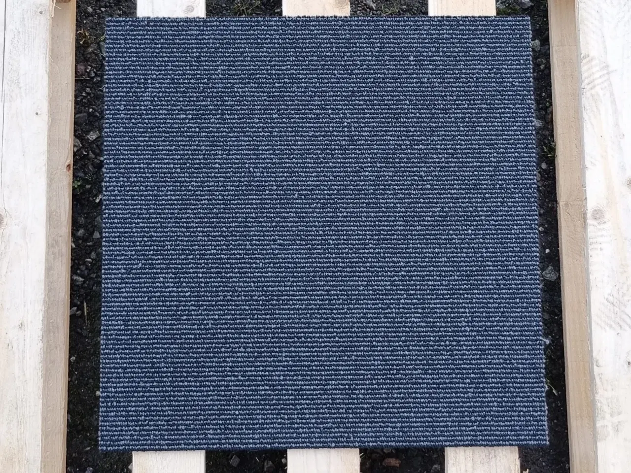 Billede 1 - Tæppefliser Nye - Una striped grey - 12 m2