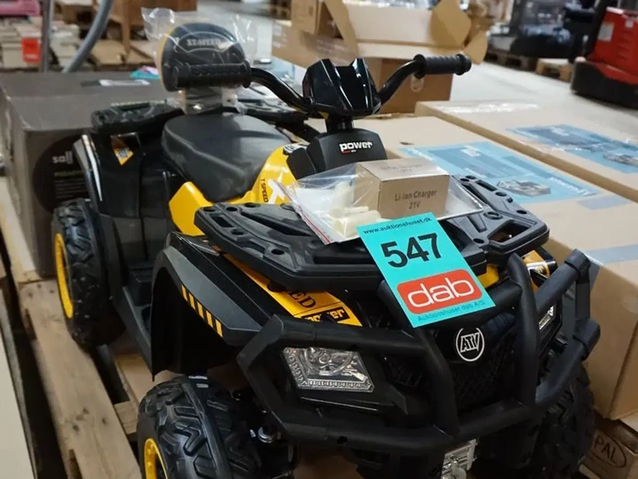 Billede 4 - ATV - Sort/Gul Børne elkøretøj