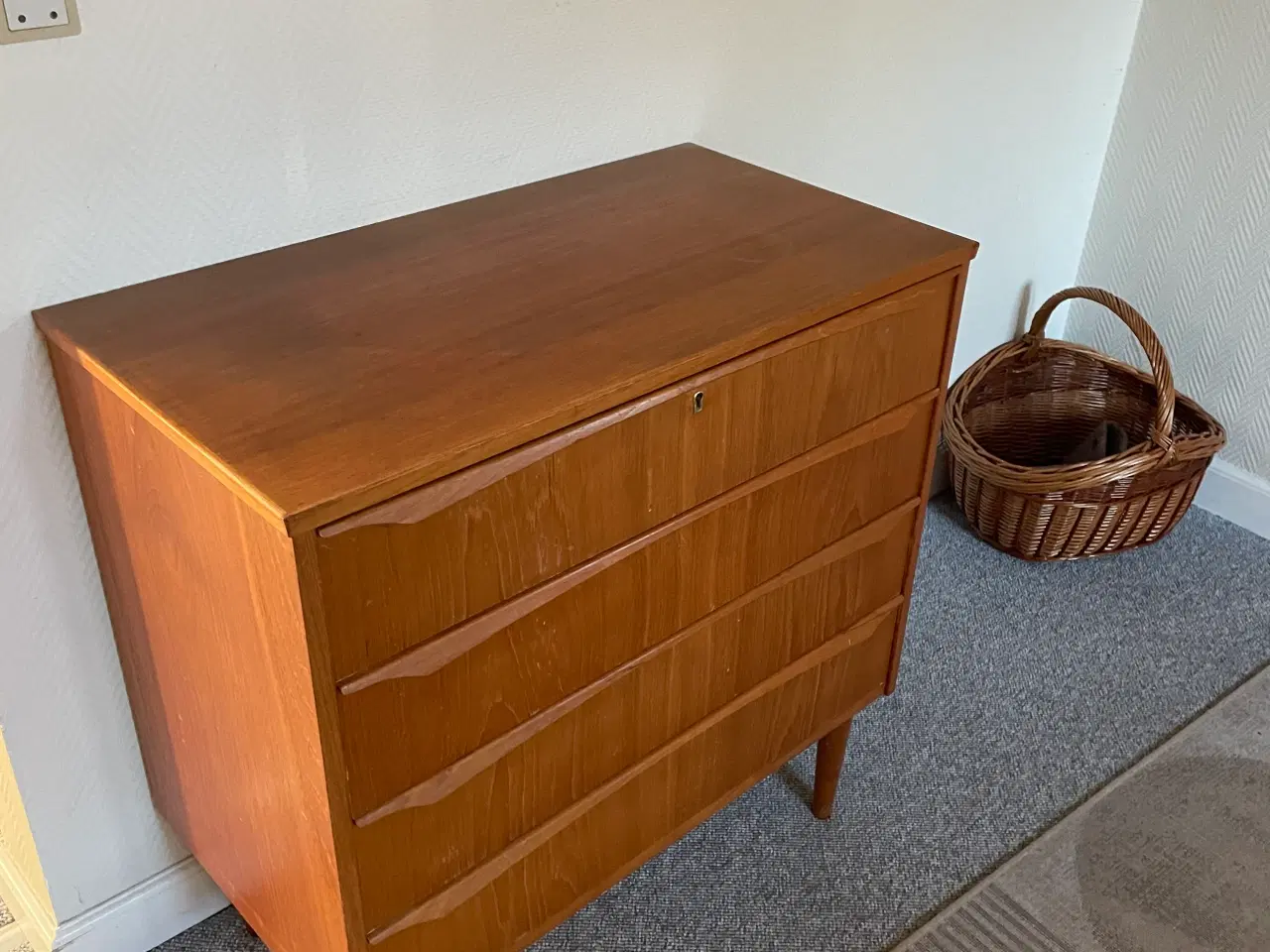 Billede 2 - Teak kommode 