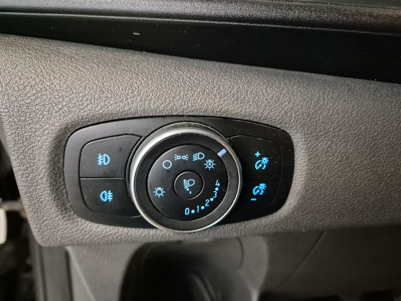 Billede 17 - Ford Transit Custom 300 L2H1 2,0 TDCi Limited 170HK Van 6g Aut.