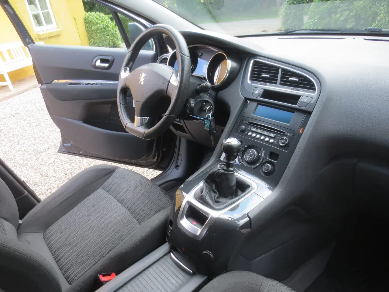 Billede 17 - Peugeot 5008 1.6 HDi 7 Pers År 13 . Nysynet.
