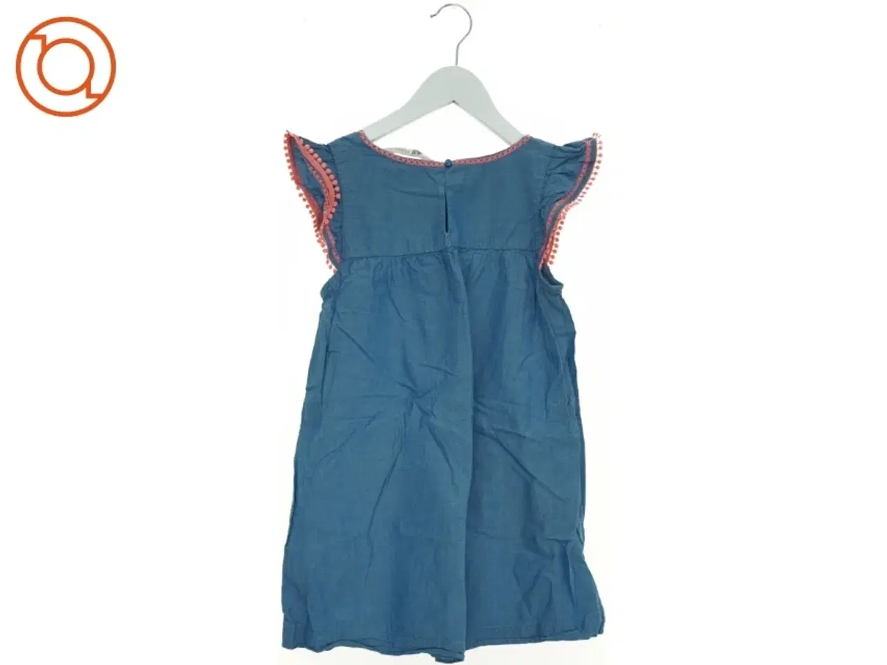 Billede 1 - Kjole fra H&M (str. 128 cm)