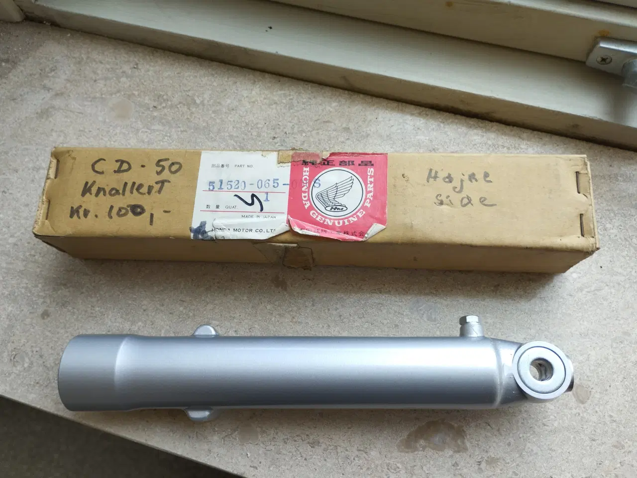 Billede 1 - Reservedel til Honda CD- 50. forgaffelben.