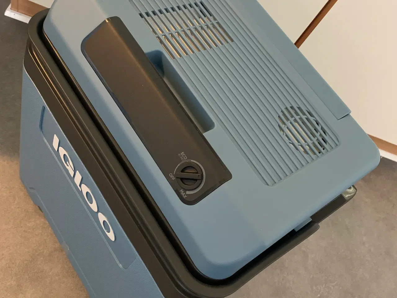 Billede 2 - Køleboks til bil 12 og  220 V, 26 liter