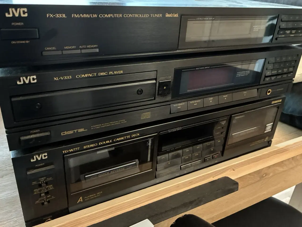 Billede 1 - JVC tuner, CD-afspiller, dobbelt kassetteafspiller