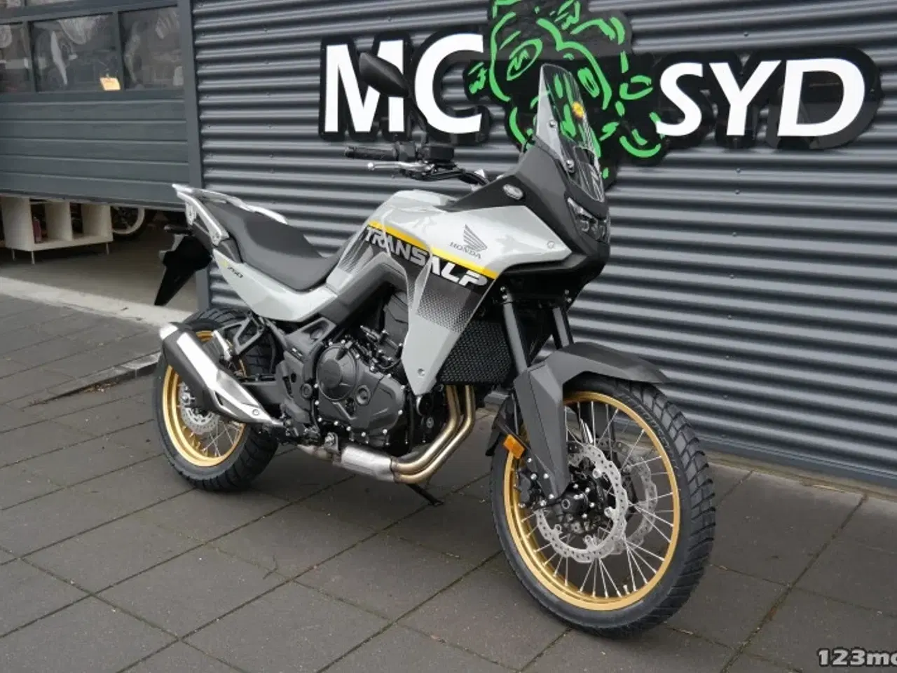 Billede 2 - Honda XL 750 Transalp MC-SYD       BYTTER GERNE