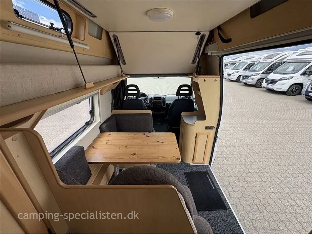 Billede 8 - 2007 - Fiat DUCATO   Pæn og velholdt camper med sjov indretning fra 2007. hos Camping-Spercialisten
