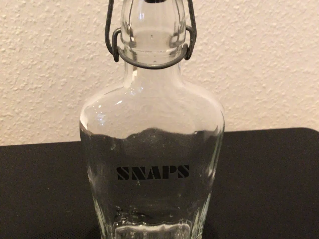 Billede 7 - 100års akvavit flaske