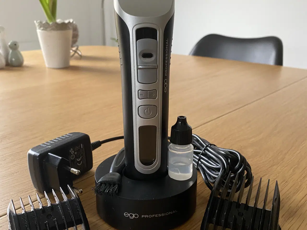 Billede 1 - Ego professional hårtrimmer