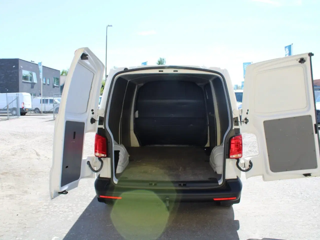 Billede 11 - VW e-Transporter  ABT Kassevogn lang