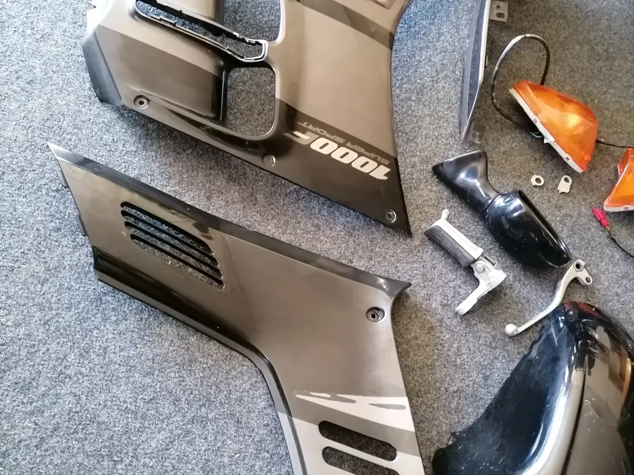 Billede 5 - Diverse dele til Honda CBR 1000F årg.1992, ( %.)