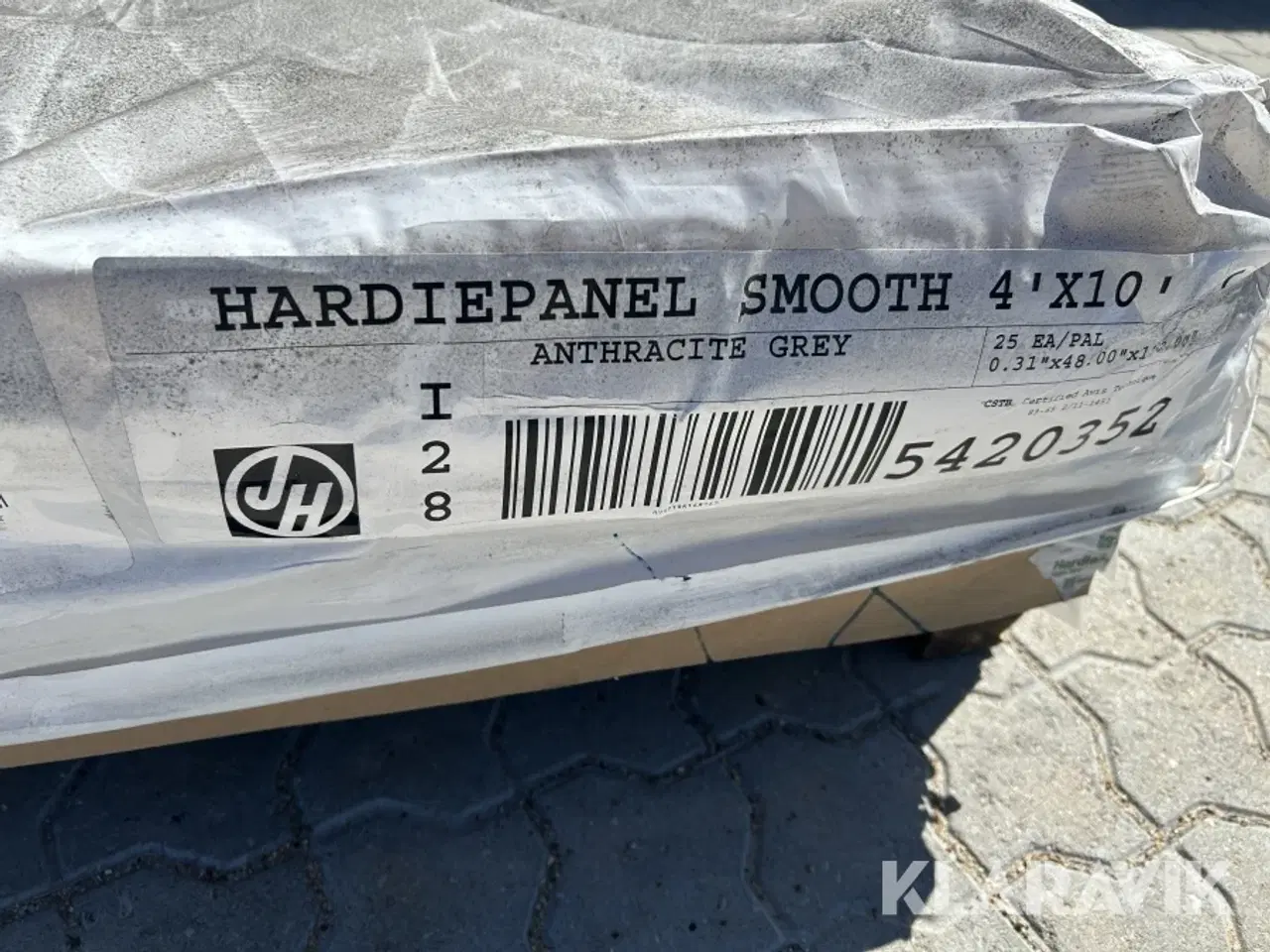 Billede 2 - Facadepaneler James Hardie HardiePanel Smooth antracitgrå 15 styk