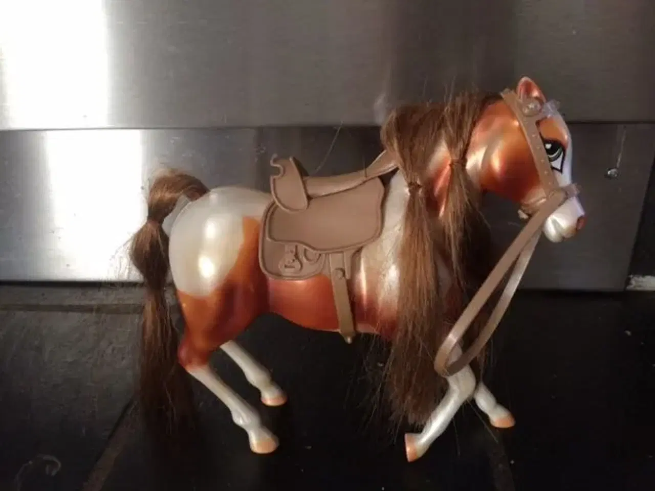 Billede 2 - Bratz med hest