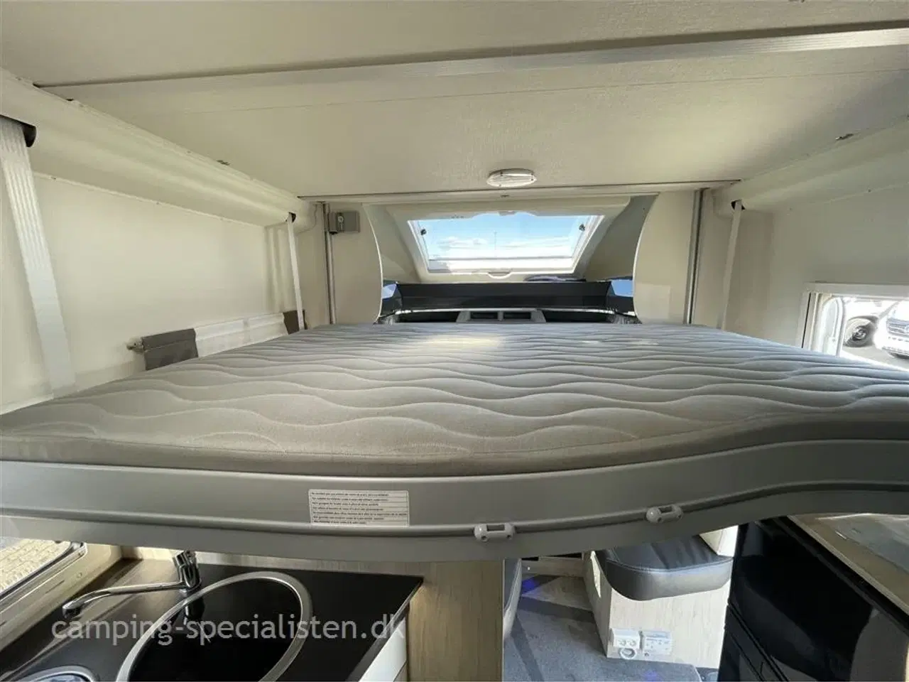 Billede 11 - 2018 - Chausson Flash 628 EB Pæn og velholdt Chausson Flash 628 EB fra 2018 - Kan nu opleves hos Camping-Specialisten i Silkeborg