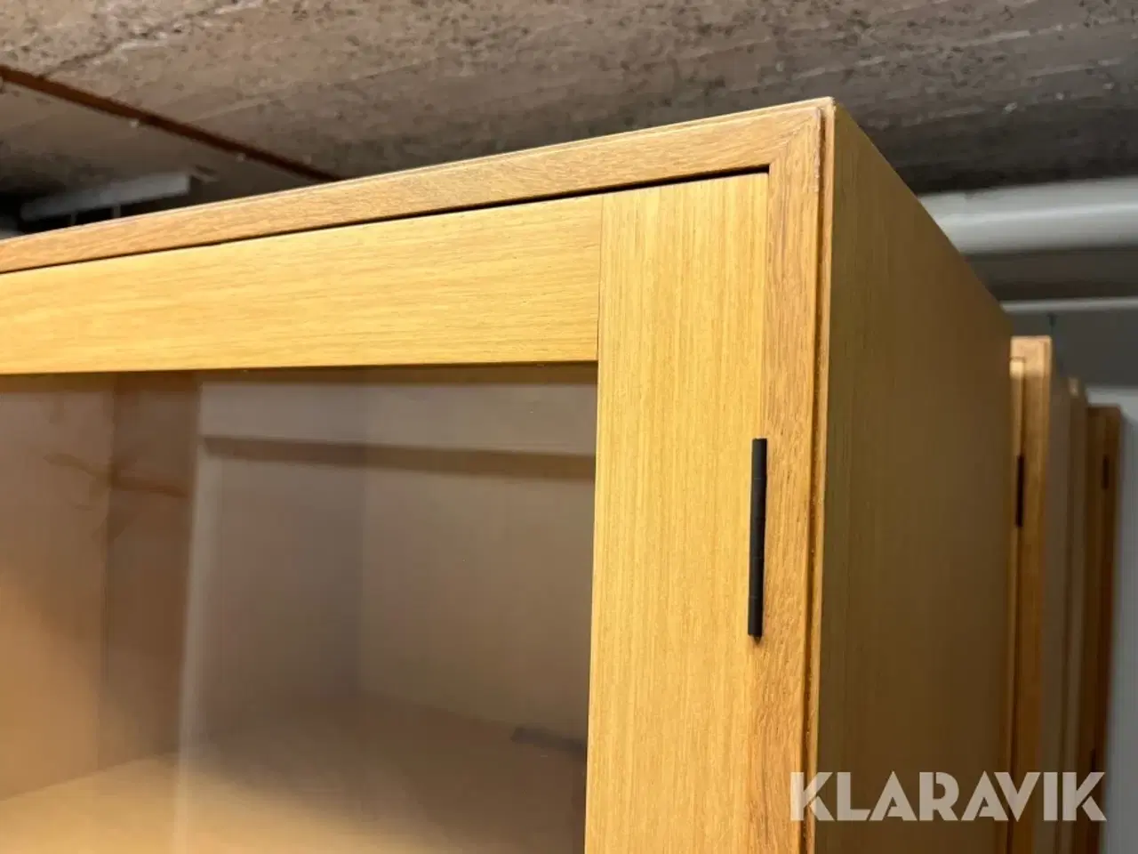 Billede 8 - Skabe med glaslåger 6 styk