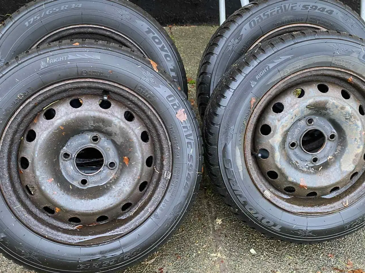 Billede 1 - Dæk på stålfælg