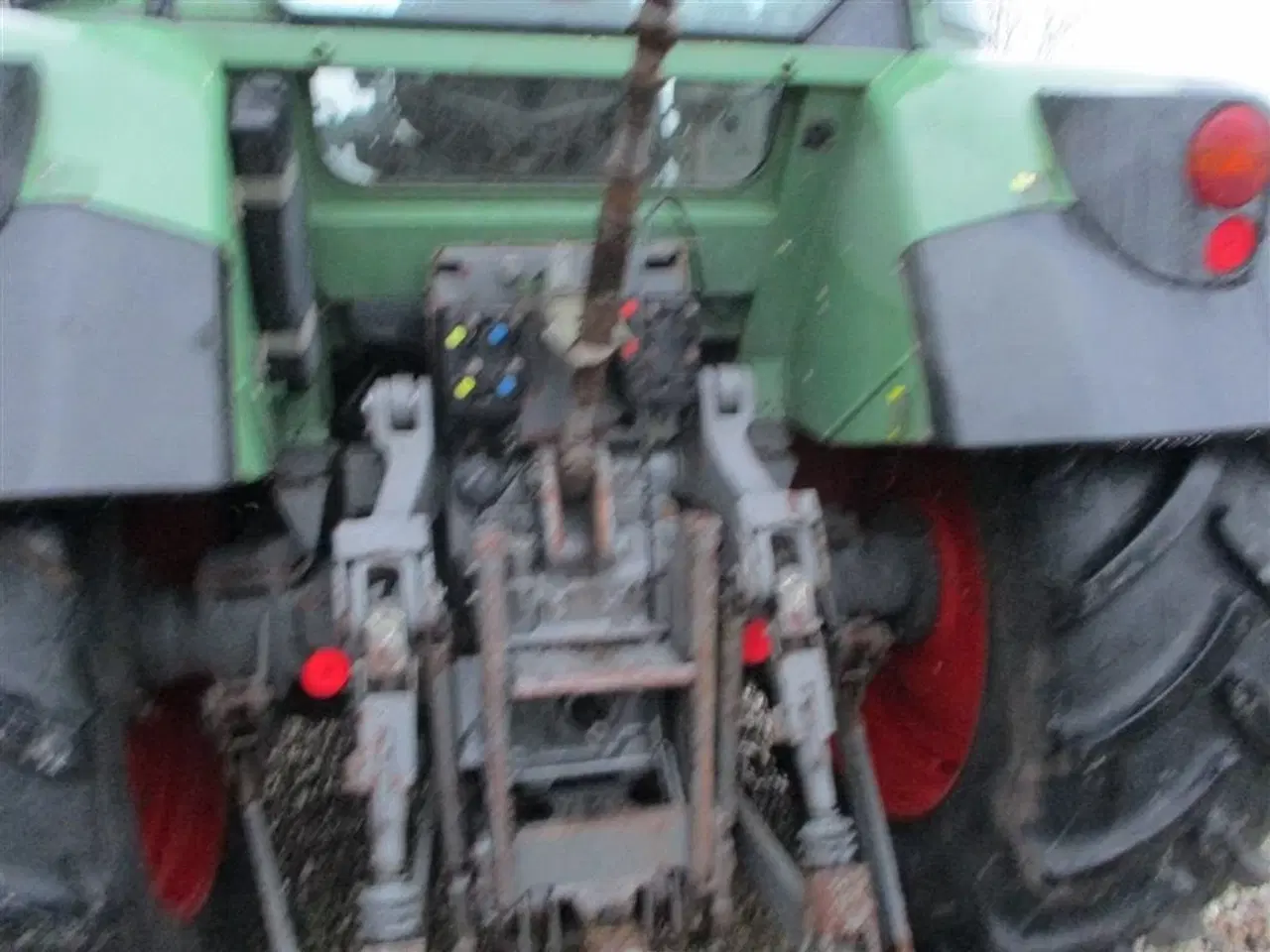 Billede 19 - Fendt 410 Vario med frontlæsser.