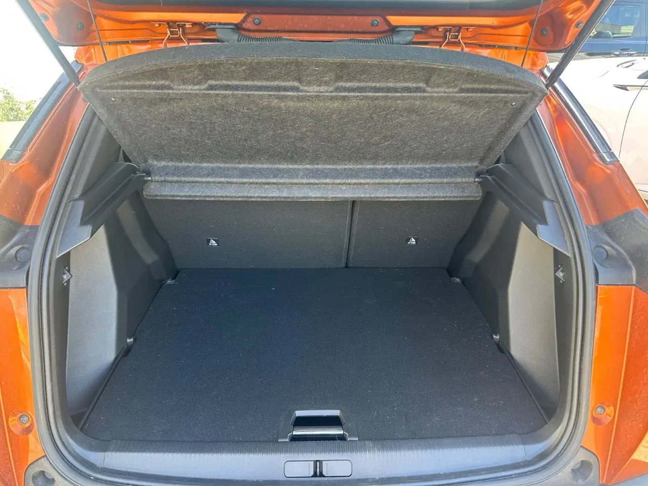 Billede 11 - Peugeot 2008 1,2 PureTech 130 Selection Tech EAT8