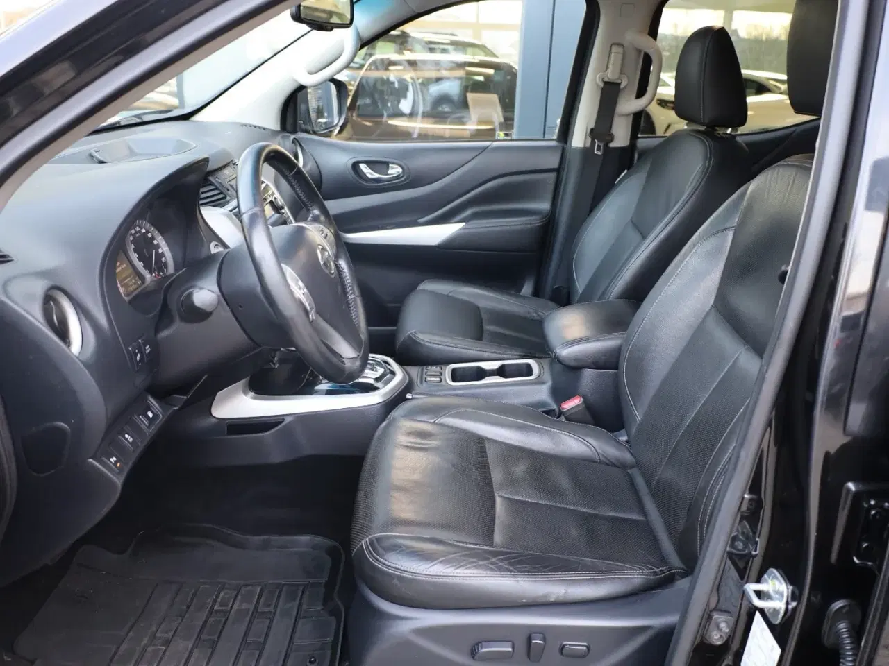 Billede 2 - Nissan Navara 2,3 dCi 190 Db.Kab Tekna aut.