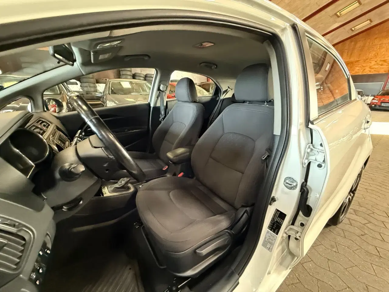 Billede 11 - Kia Rio 1,2 CVVT Style