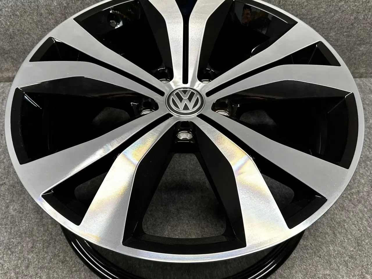 Billede 1 - VW TOUAREG III TARRAGONA 7P 9.0" x 20" 5x112 ET 57