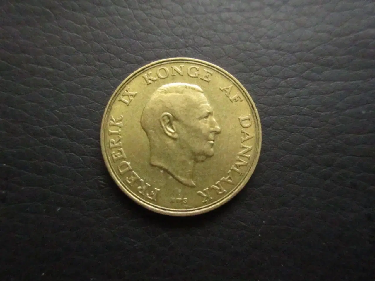 Billede 2 - 1 kr 1954 flot kv. 1+-01