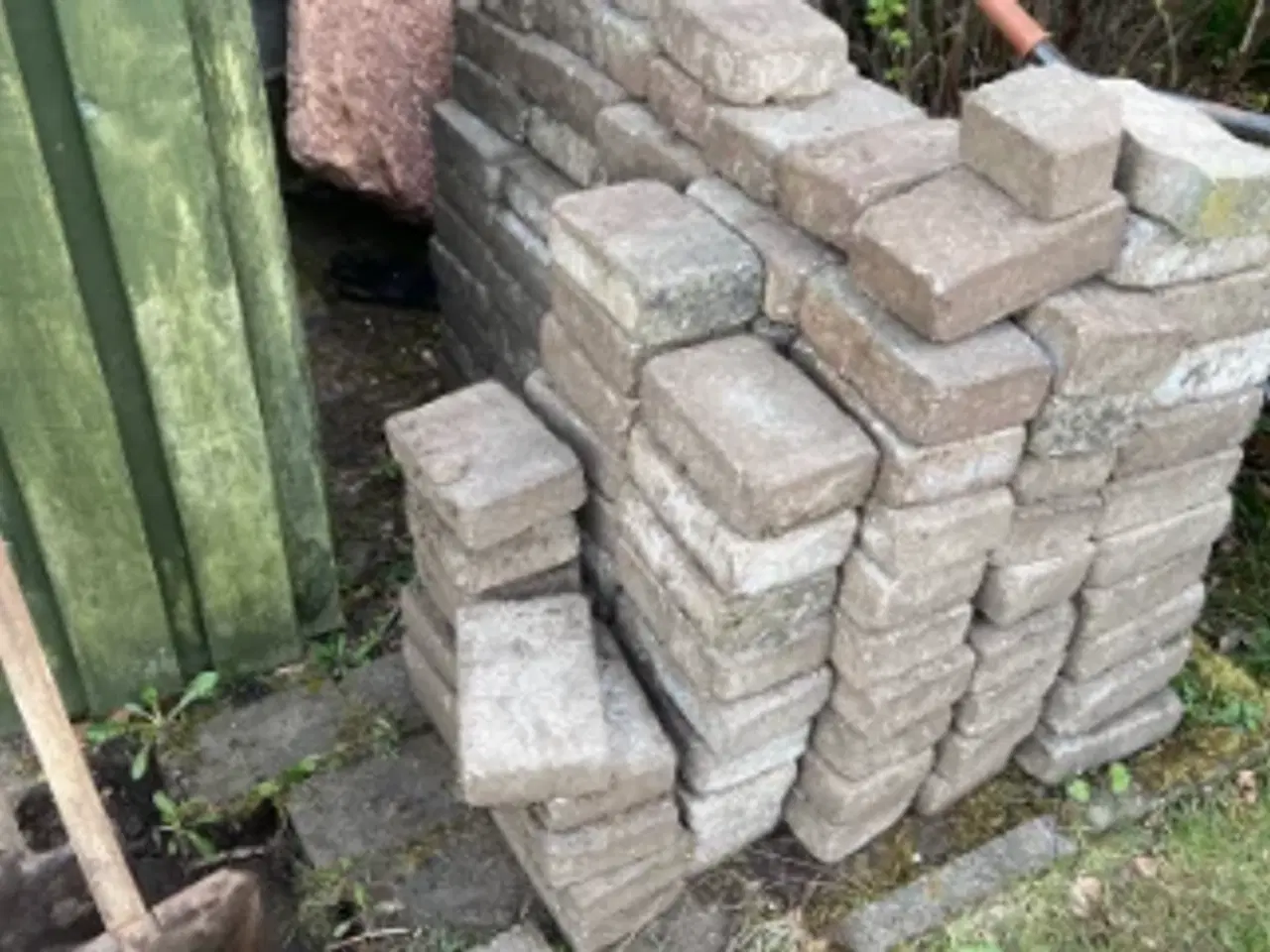 Billede 1 - Gratis Herregaardssten