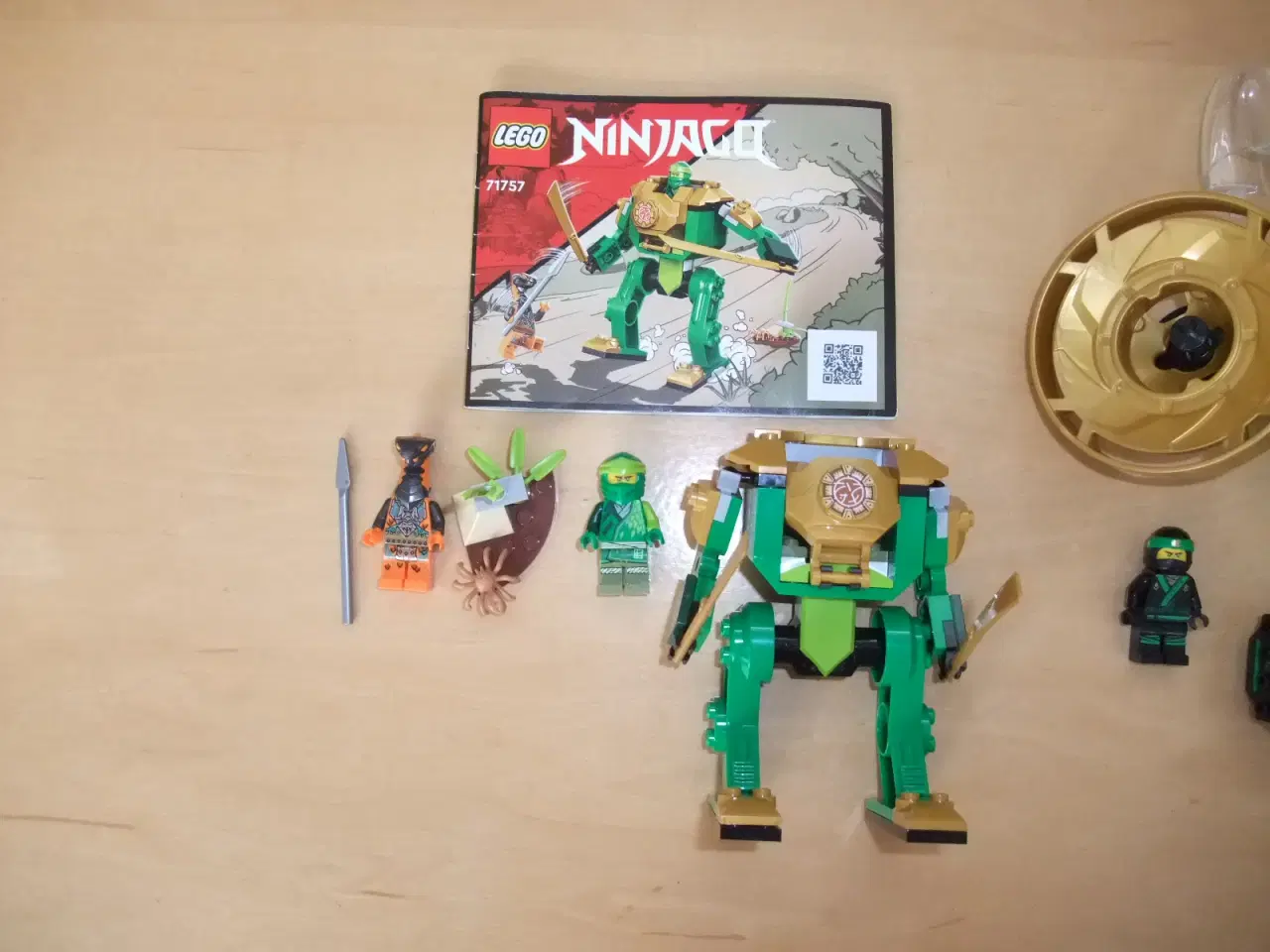 Billede 3 - Lego Ninjago Lloyd Sæt