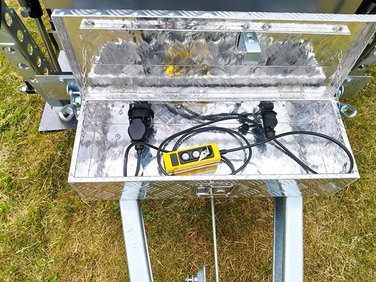 Billede 5 - Eduard trailer 6020-3500 AKB TIP