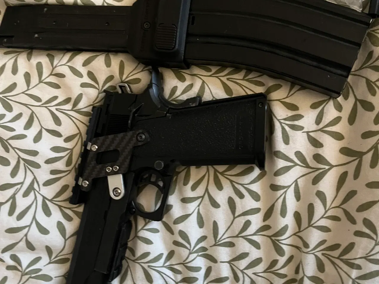 Billede 4 - Hardball våben og magasiner