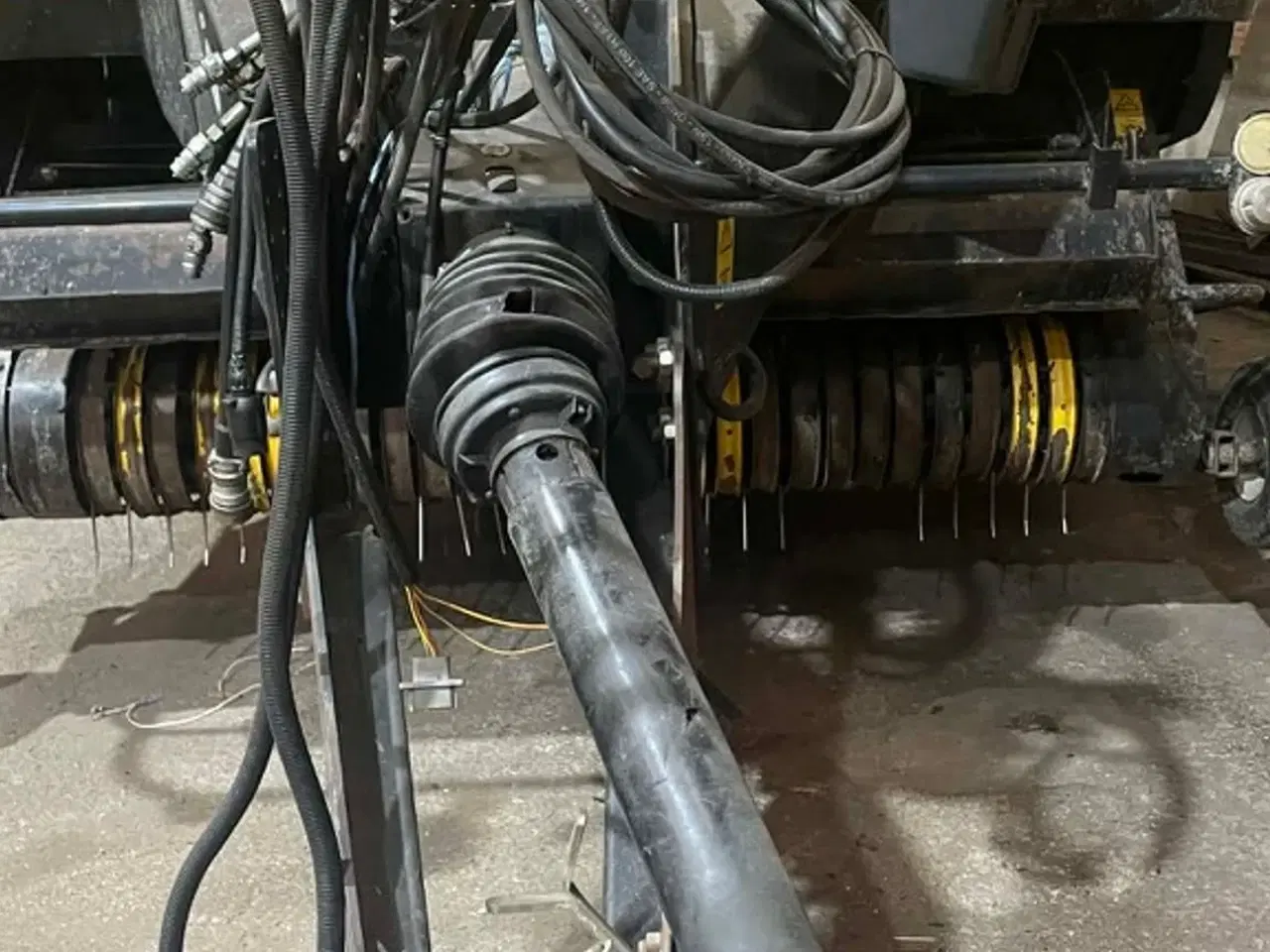 Billede 2 - New Holland BB9060 Presser