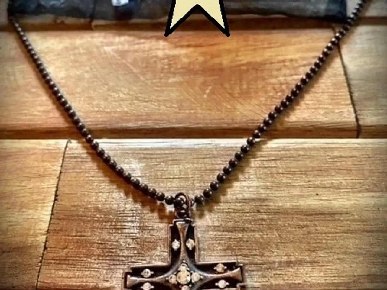 Billede 1 - * Smuk halskæde med kors - fra Nørgaard Thomsen