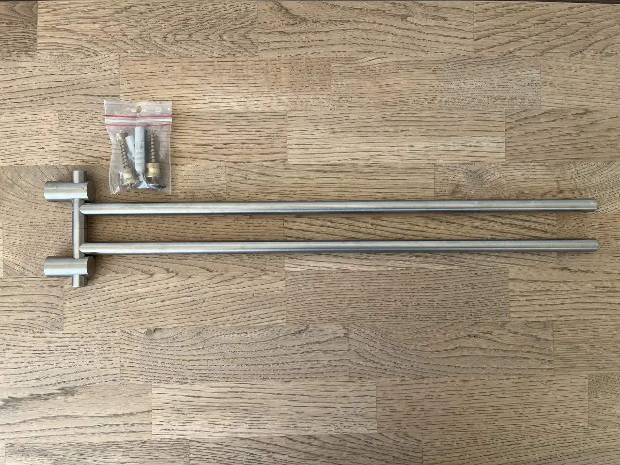 Billede 1 - Håndklædeholder, dobbelt 