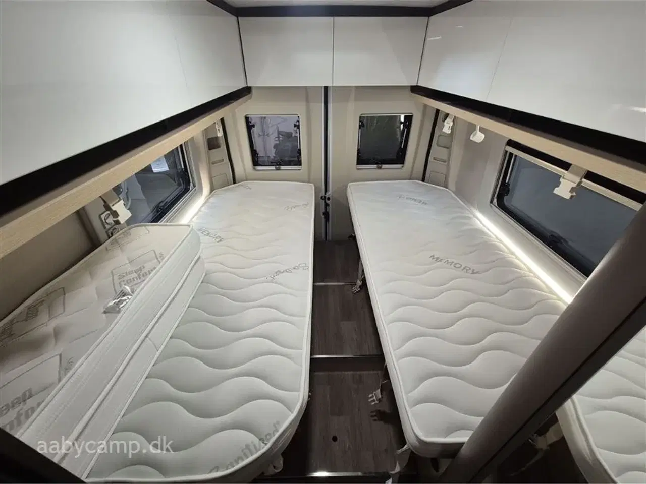Billede 13 - 2026 - Autostar van 630LJ Design Edition   Luksus Van. Automatgaer. lædersæder.  Alufælge,  langsgående senge.