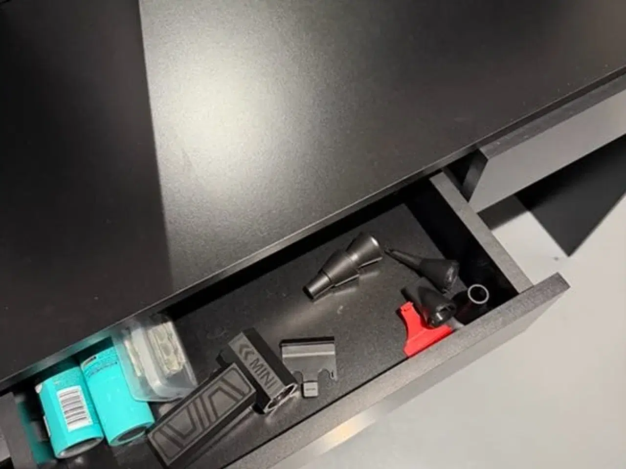 Billede 4 - Frisør/sminkebord