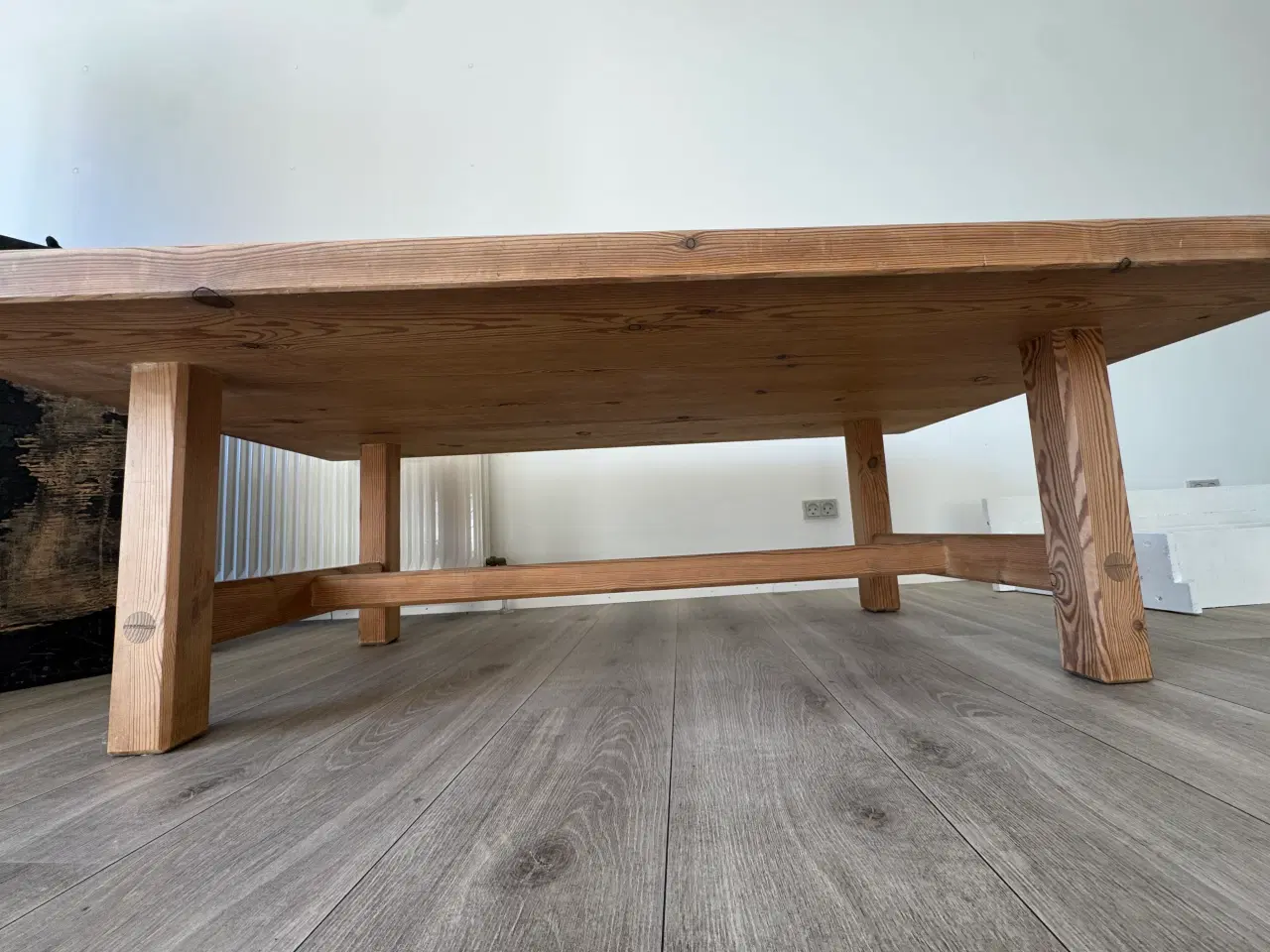 Billede 3 - Stort massivt sofabord