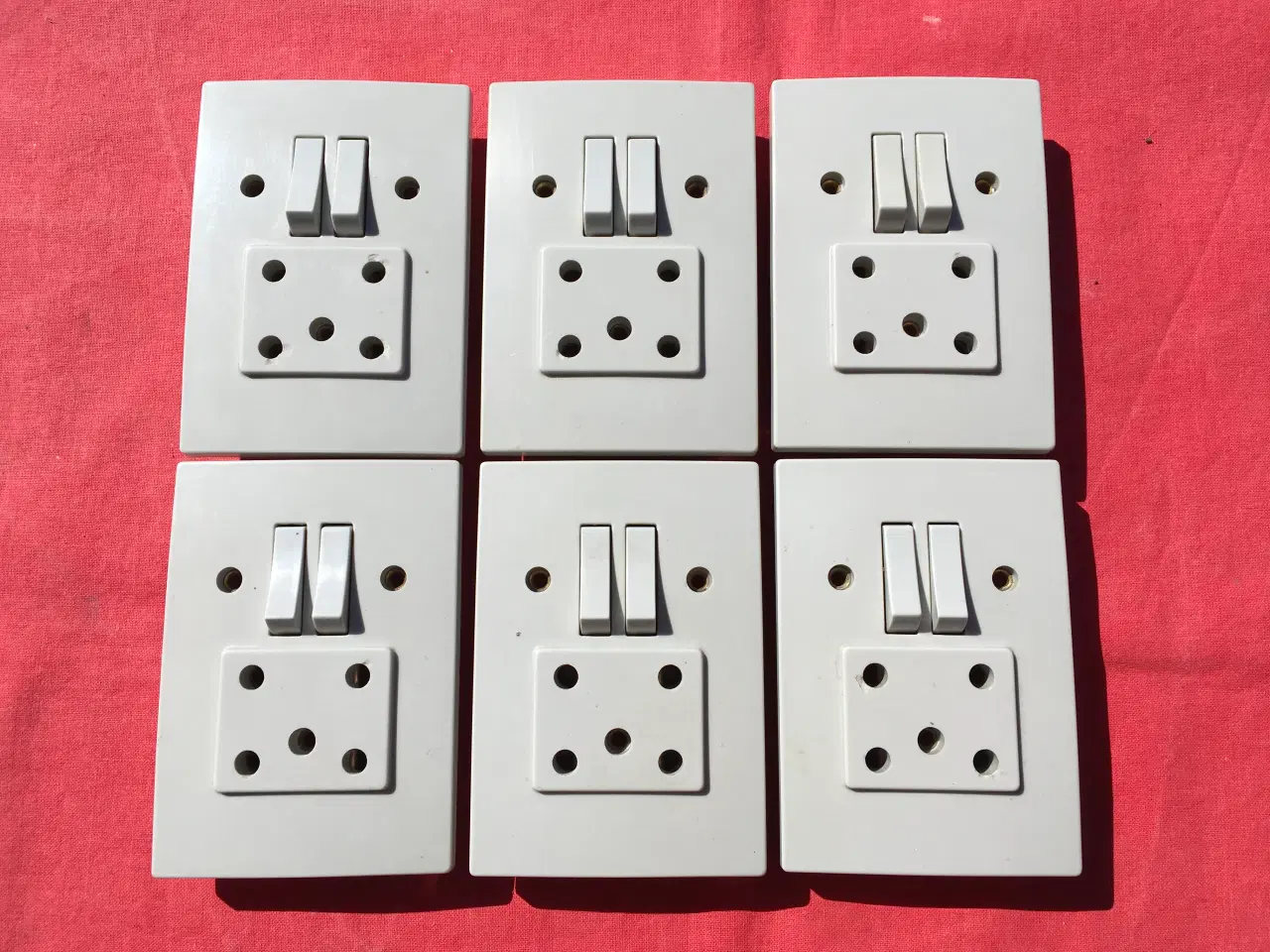 Billede 1 - LK dobbelte stikkontakter
